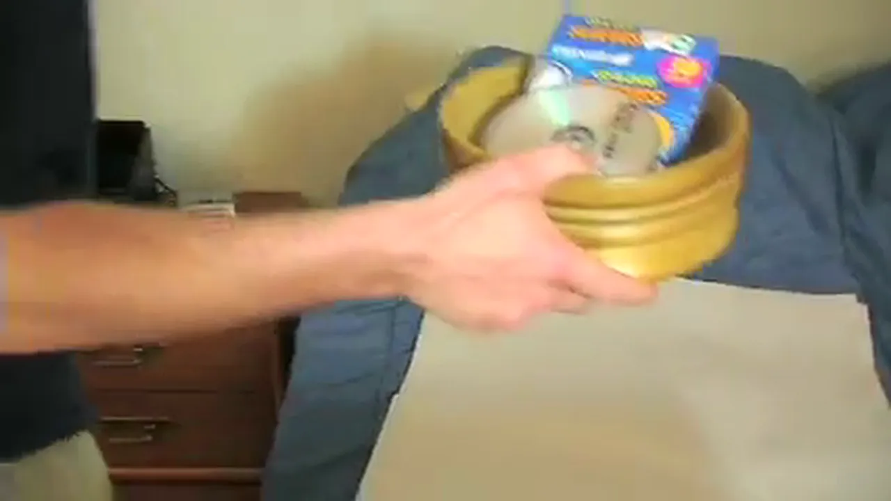 Miscellaneous household items mid-pack